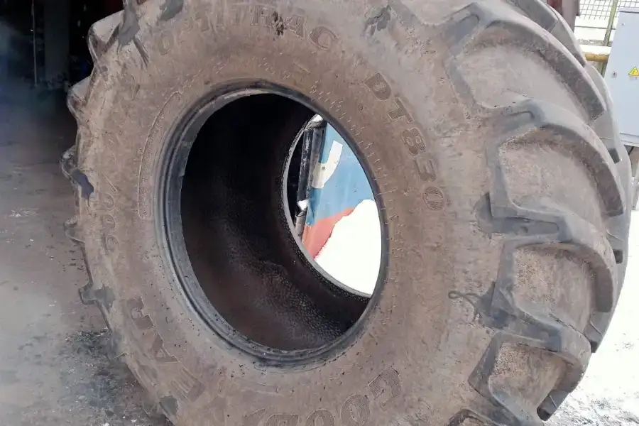 Бу шина 900/60r32 (35,5р32) Goodyear