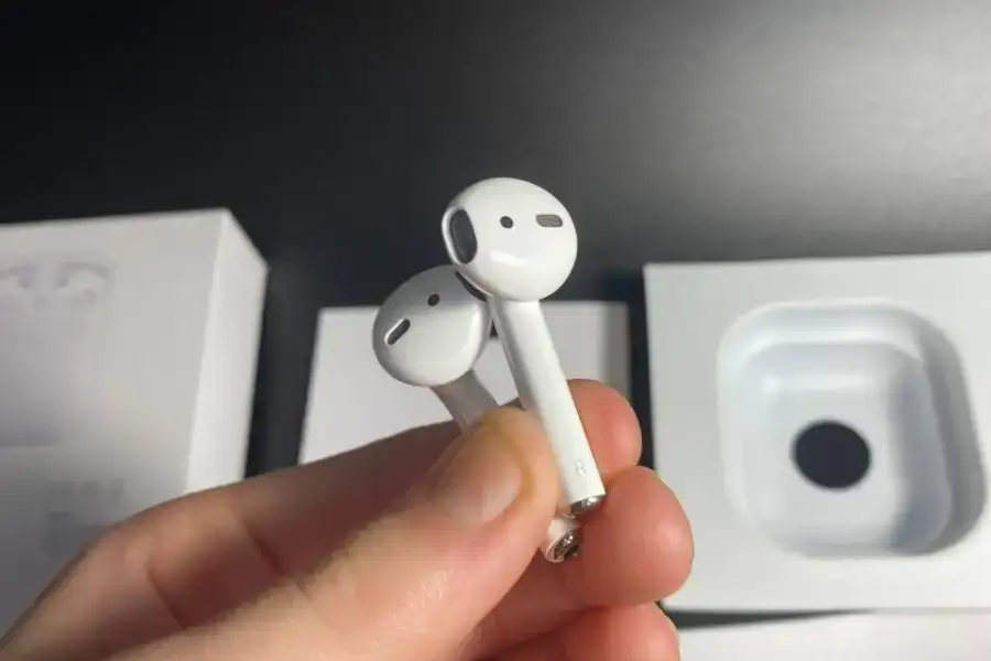 Навушники Apple AirPods 2 2024 + iOS 17