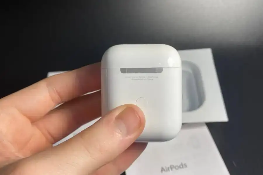 Навушники Apple AirPods 2 2024 + iOS 17