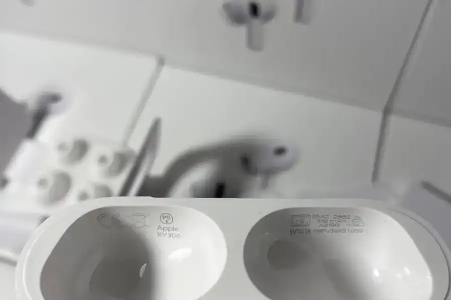 Навушники Apple AirPods Pro шумоподавлення + iOS 1