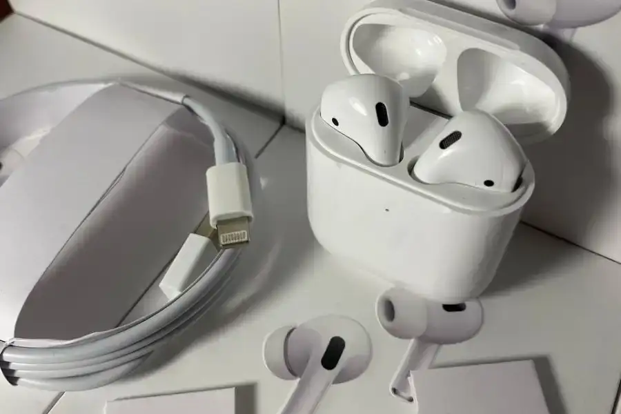 Навушники Apple AirPods 2 Airoha + iOS 17