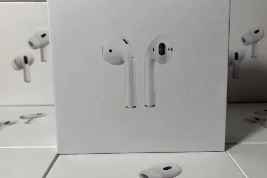 Навушники Apple AirPods 2 Airoha + iOS 17