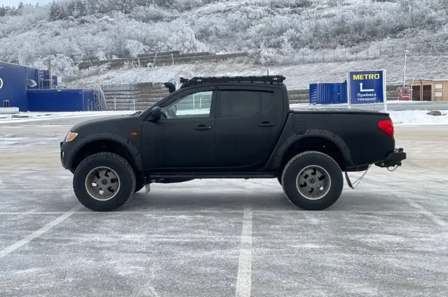 Mitsubishi L200 2,5 TDI 