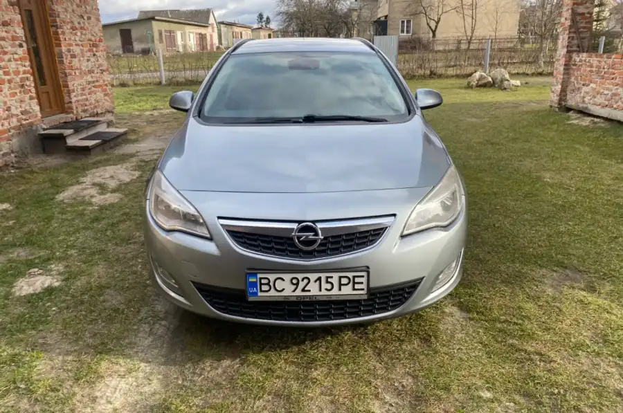 Opel Astra 2011 IV покоління/J • Sports Tourer1.3 