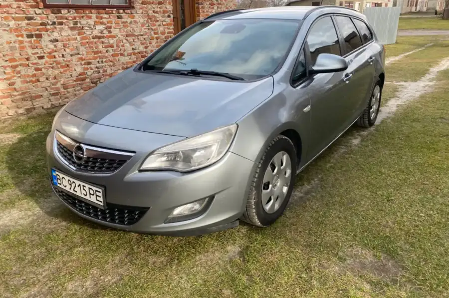 Opel Astra 2011 IV покоління/J • Sports Tourer1.3 