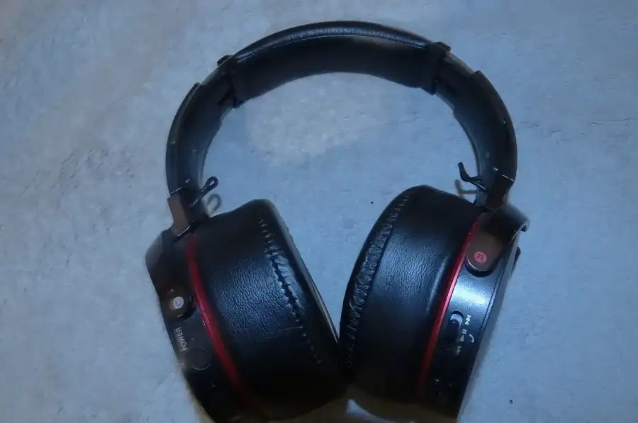 Повнорозмірні навушники Sony MDR-XB950BT Extra Bas