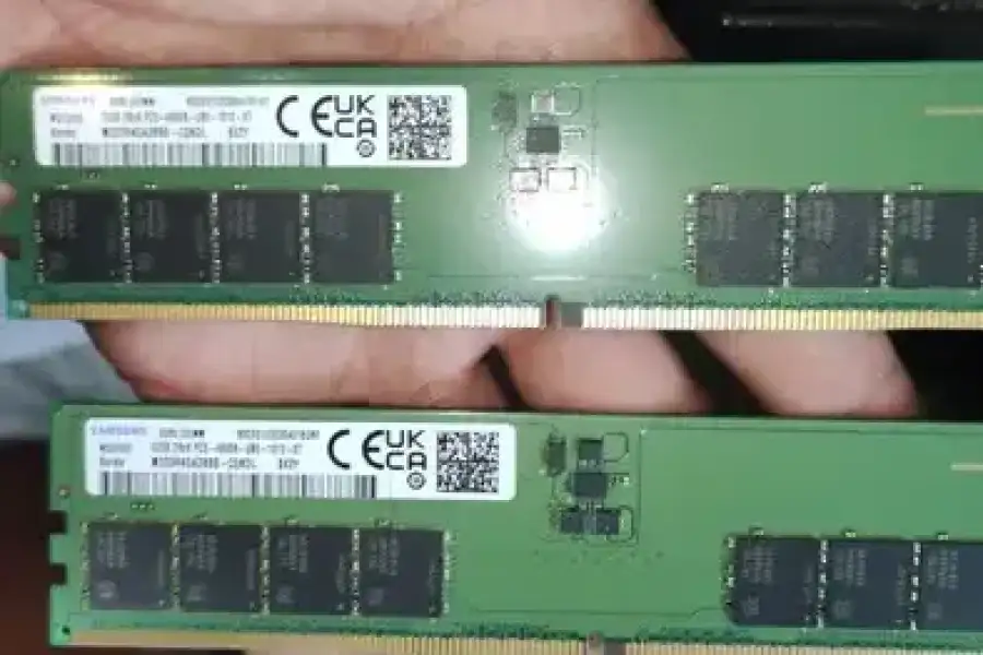 Продам оперативну память Samsung DDR5 2x32 GB 4800