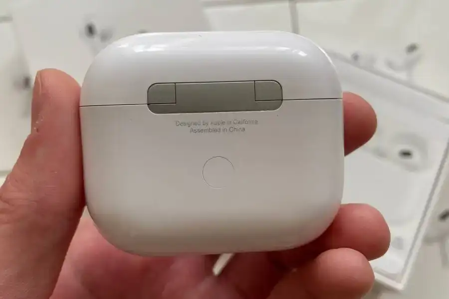 AirPods 3 Lux version