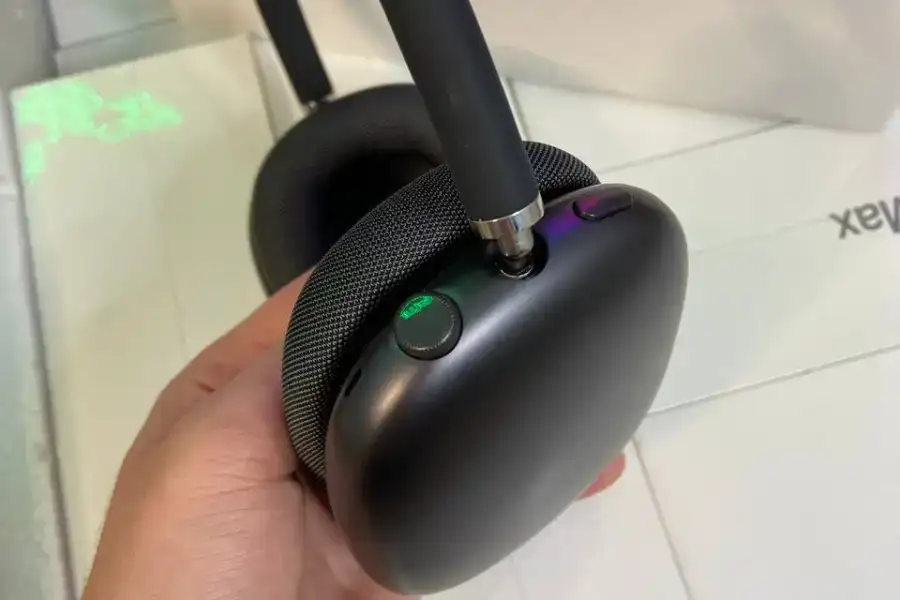 AirPods Max