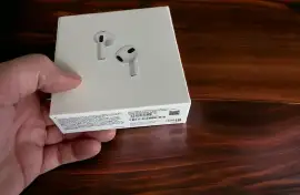 Акція! Навушники AirPods 3+ Подарунок!