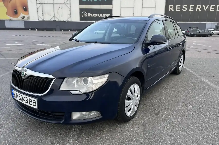 Skoda Superb 2011 Дизель МКПП