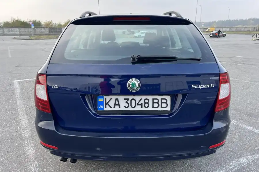 Skoda Superb 2011 Дизель МКПП