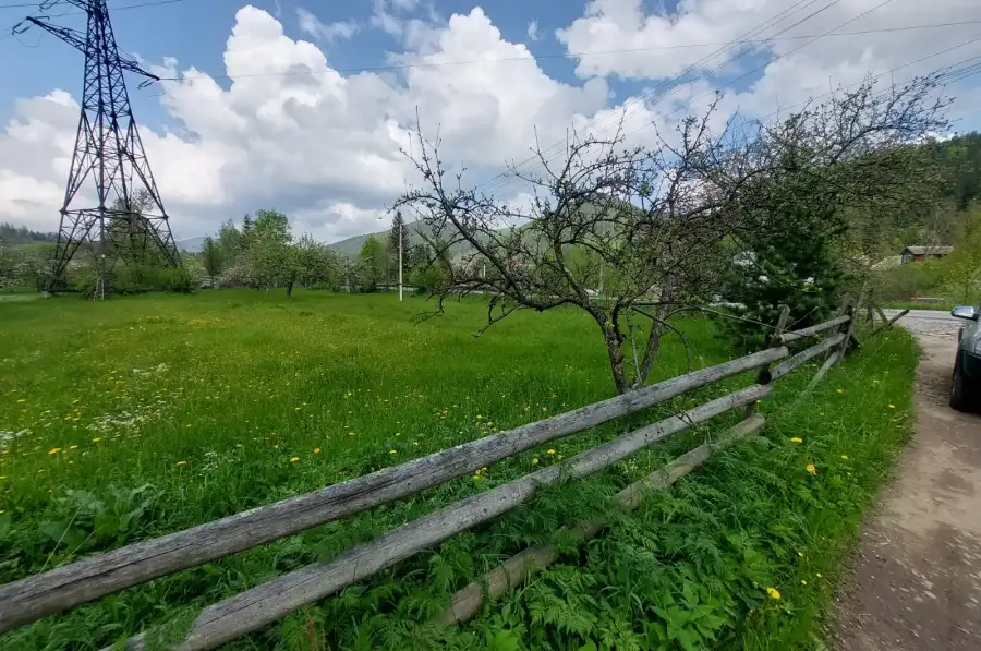 Продаж земельної ділянки в Карпатах