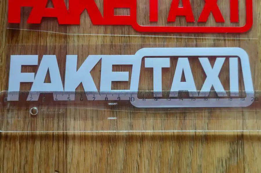 Наклейки на автомобиль FakeTaxi