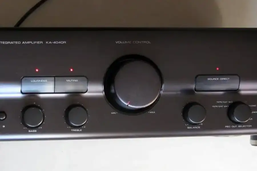 Усилитель KENWOOD  KA-4040R (Япония)