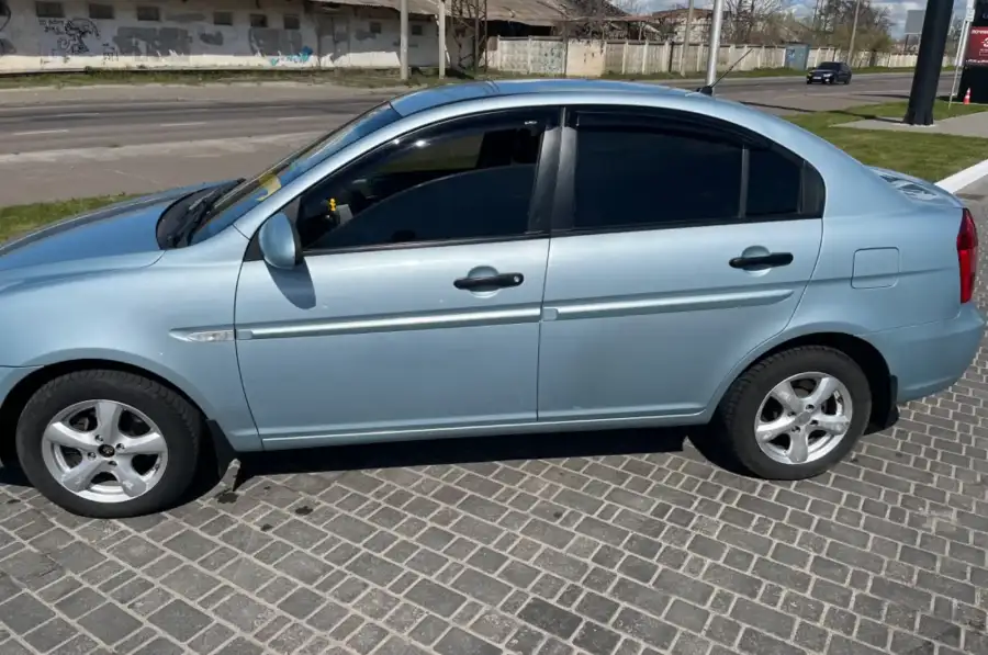 Hyundai Accent