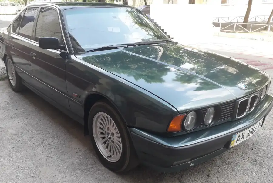 BMW 525i E34, 1994 р, люк, шкіра, Hella Black