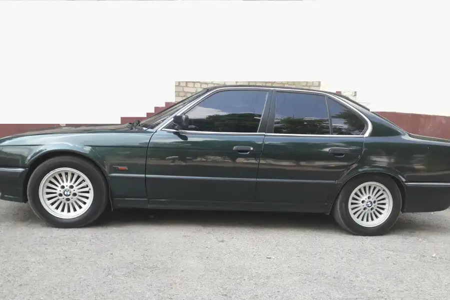 BMW 525i E34, 1994 р, люк, шкіра, Hella Black