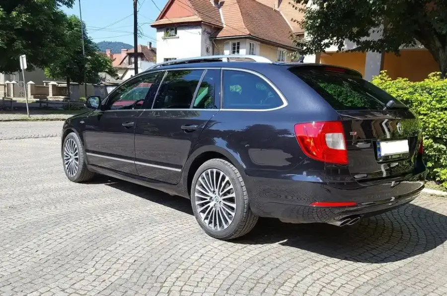 Skoda Superb Laurin&Klement