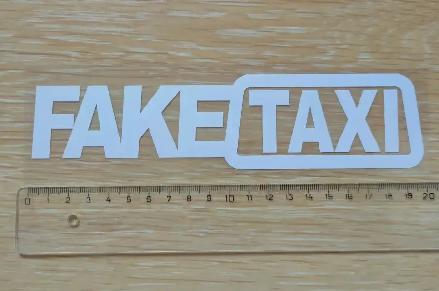 Наклейка на авто FakeTaxi Белая