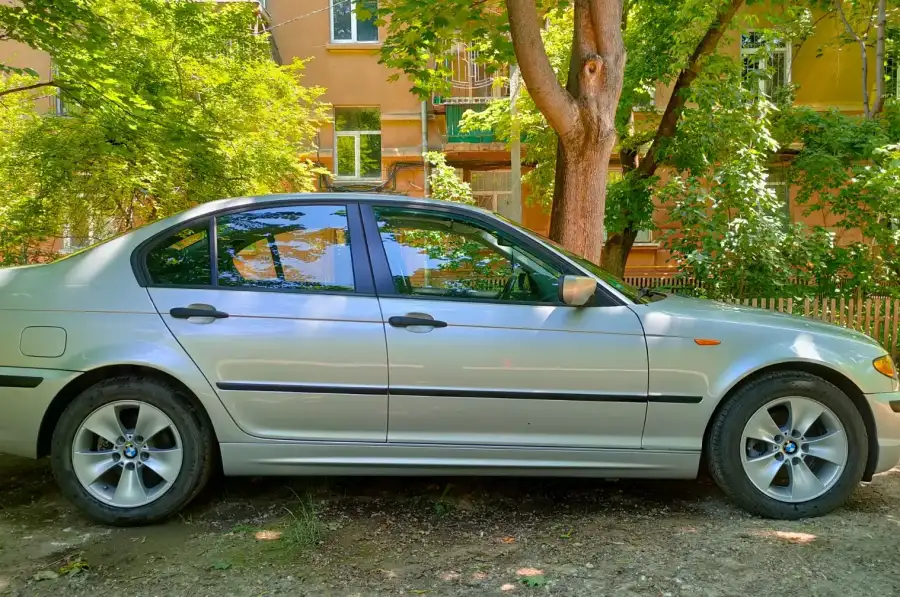 BMW 318i