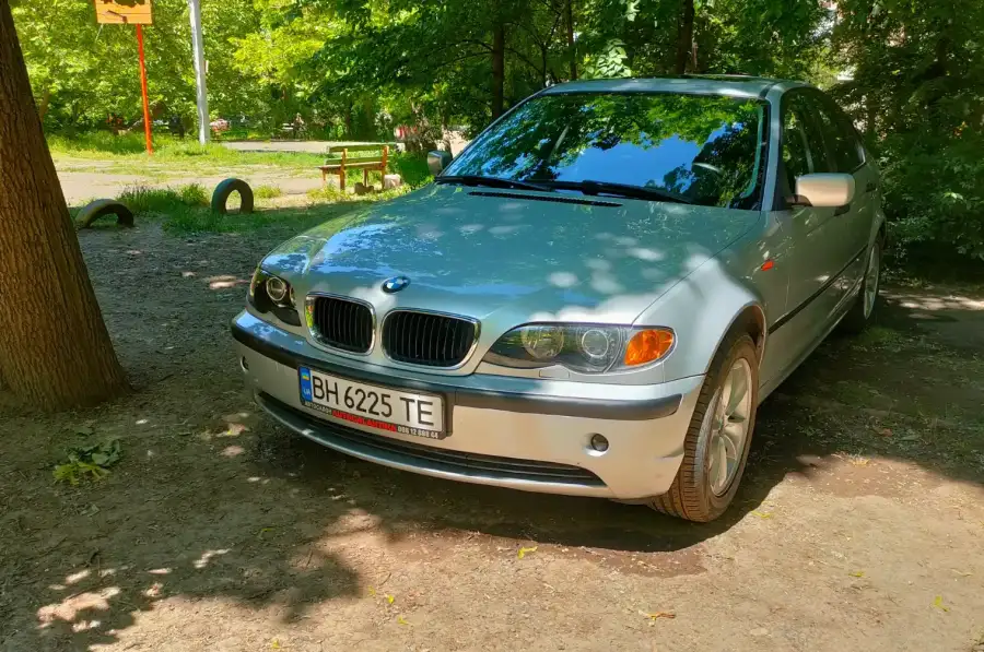 BMW 318i