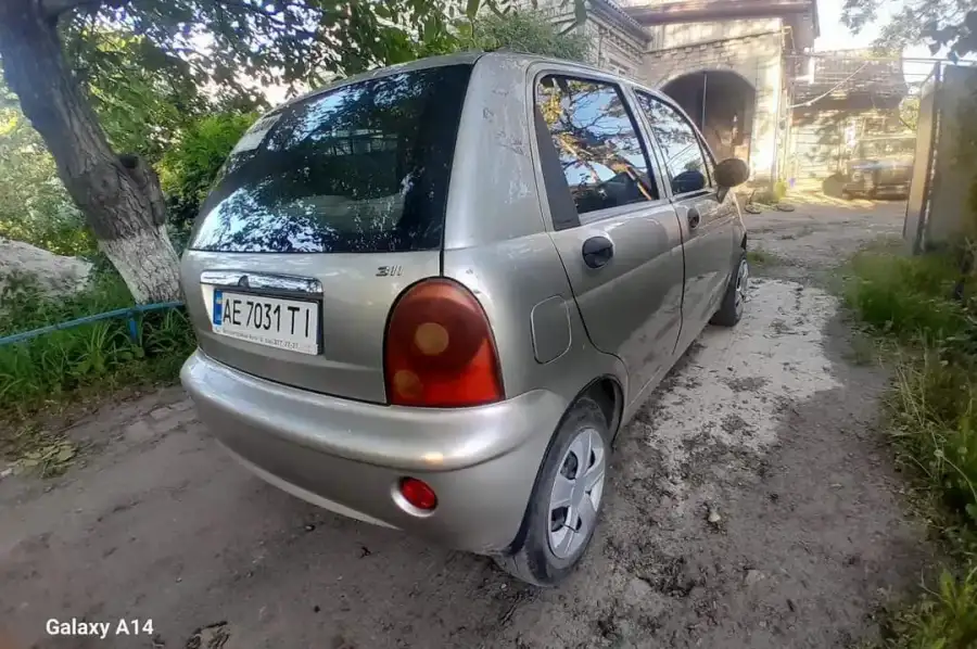 Продам авто chery qq