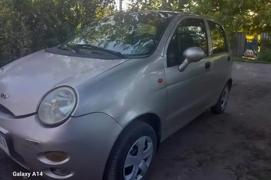 Продам авто chery qq