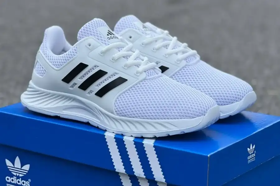 НОВА МОДЕЛЬ ???? Кросівки Adidas