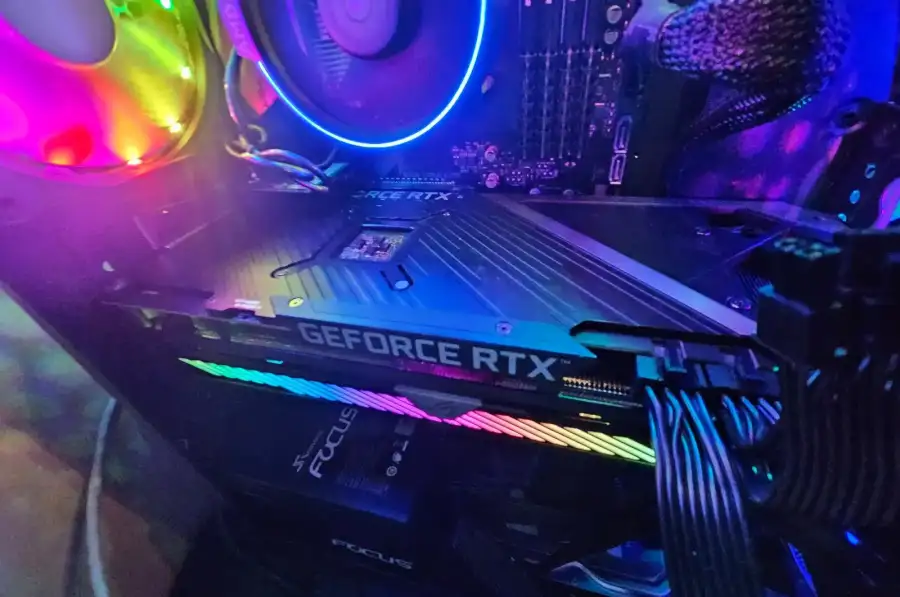 Продам asus rog strix rtx 3070