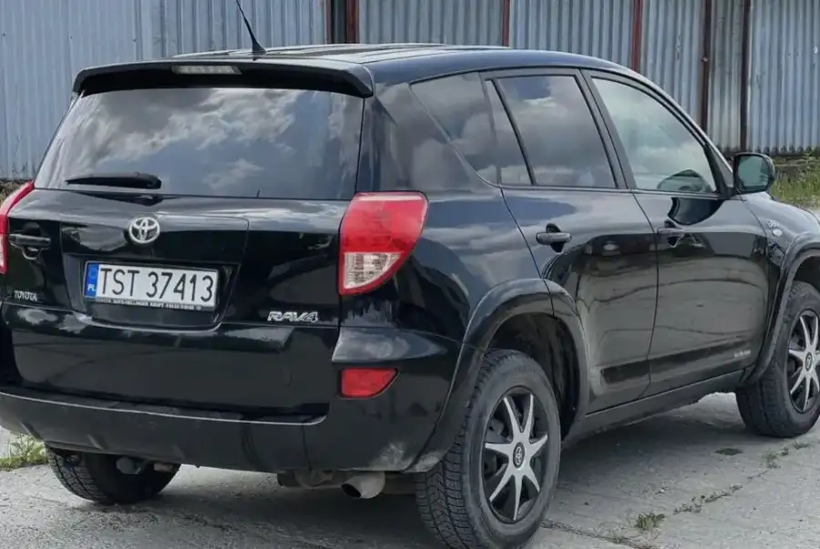 Toyota RAV4 black d4d 2008 авто для зсу 