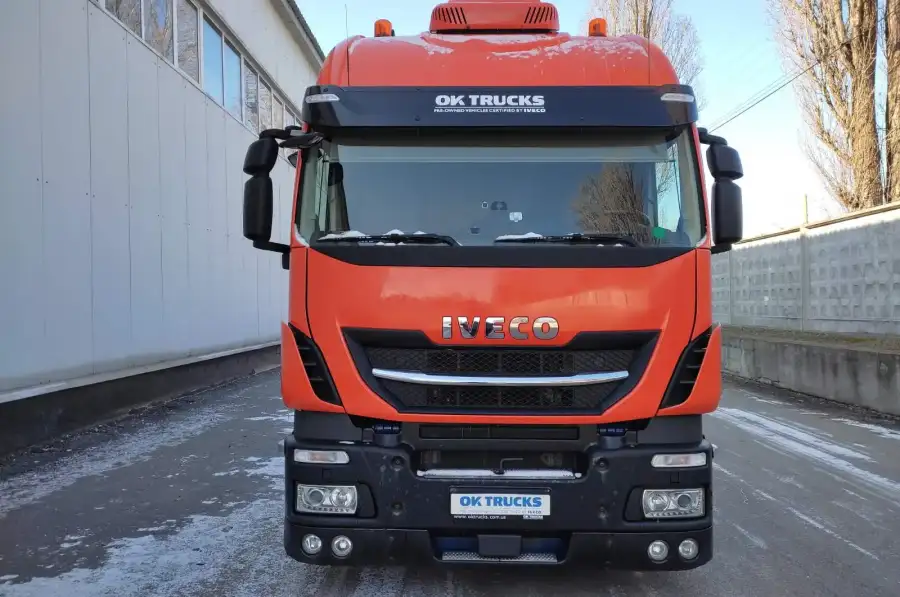 Iveco Stralis AS440S48TP/FP, cідловий тягач