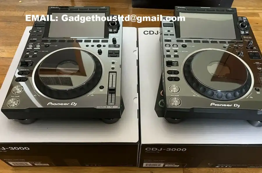 Pioneer CDJ-3000, Pioneer DJM-A9 ,  DJM-V10-LF