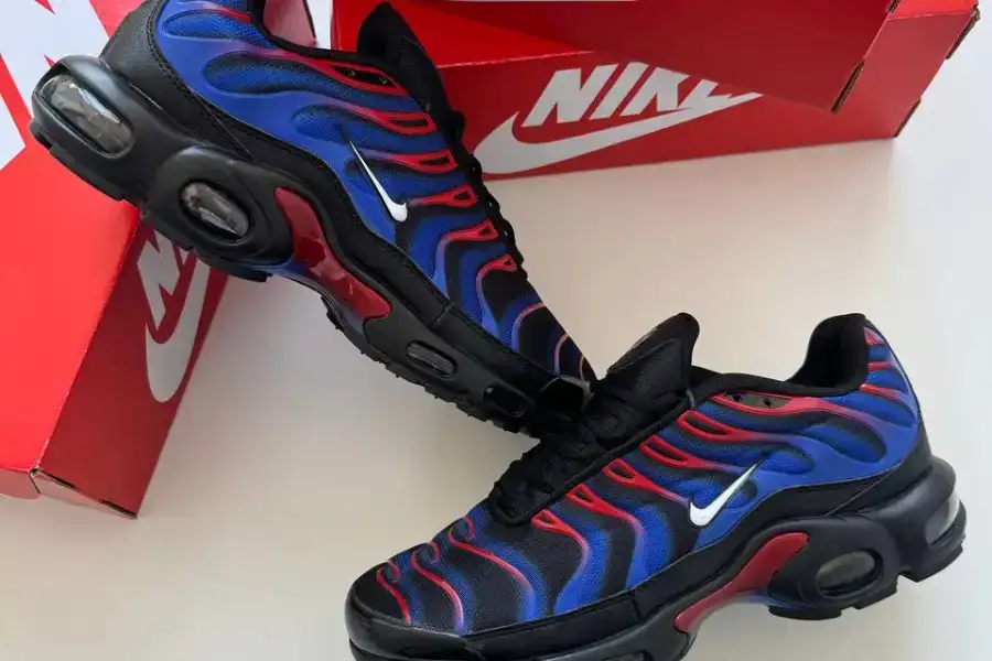 Кросівки Nike Air Max Plus Tn Spider Man