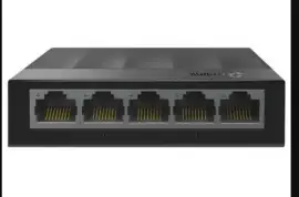 Комутатор TP-Link LS1005G