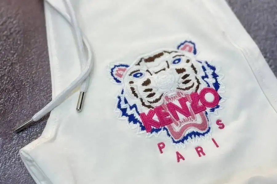  Kenzo