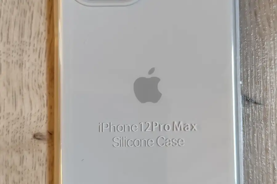 Силіконовий чохол для Apple iPhone 12 ProMax білий