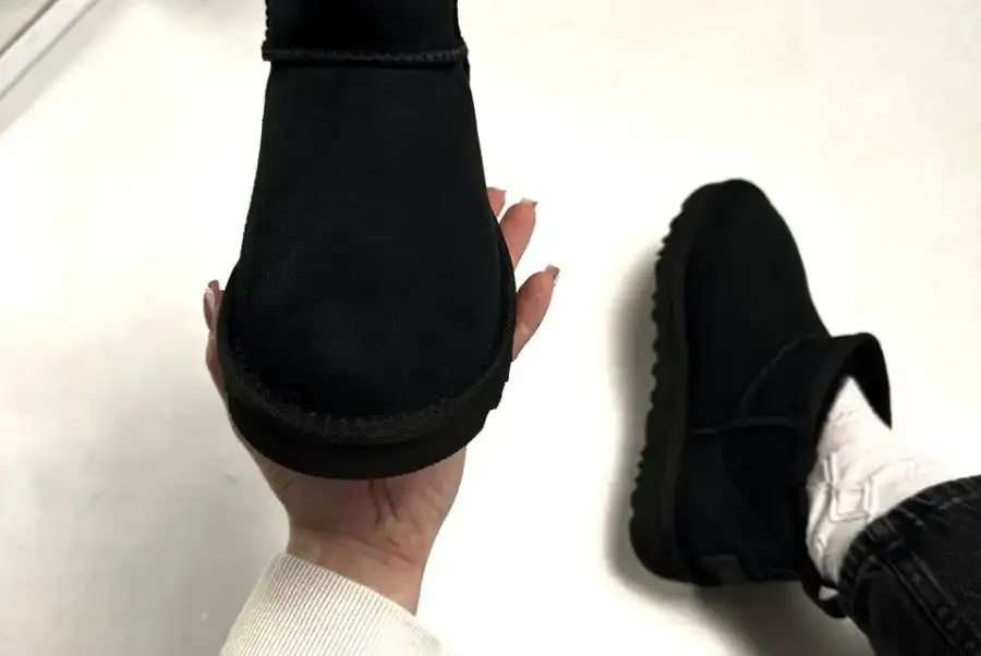 Ugg ultra mini classic 