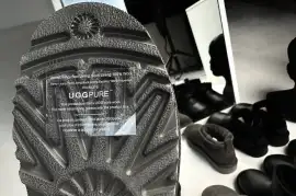 Ugg ultra mini classic 