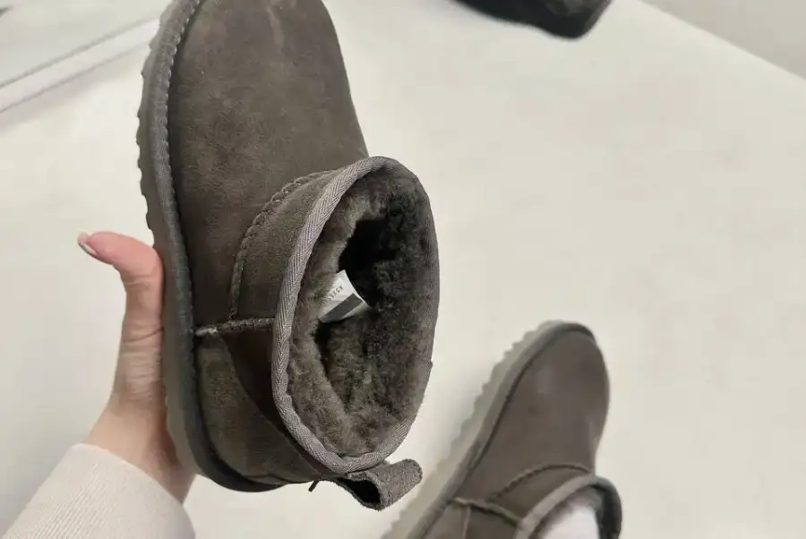 Ugg ultra mini grey 