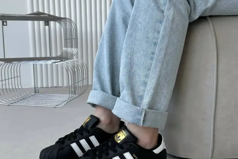 Adidas Superstar Black Premium 