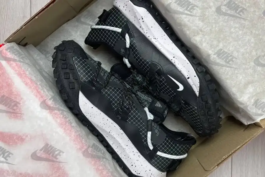 Nike ACG Mounth Low Gore-tex black&white