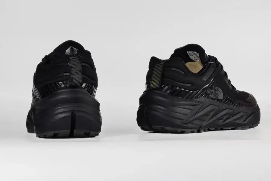 The North Face  Gore-Tex All Black ❄️