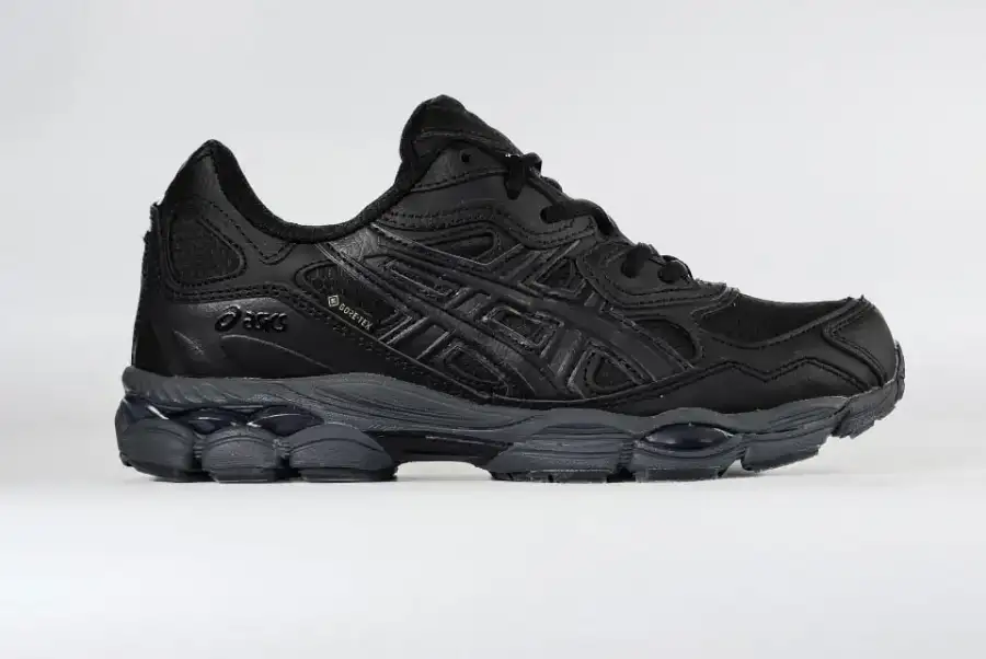 Asics NYC Termo All Black ❄️