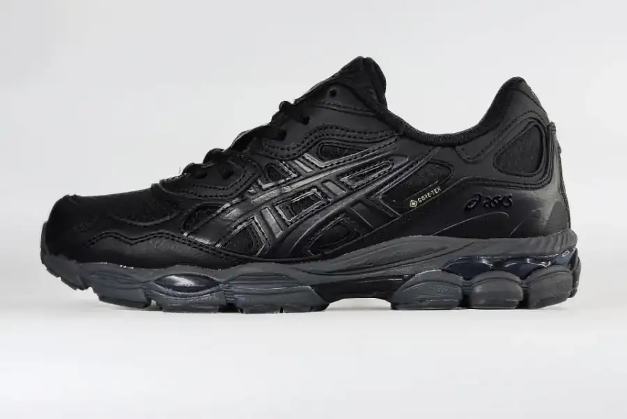 Asics NYC Termo All Black ❄️