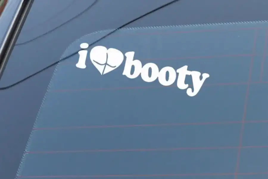 Наклейка на авто I Love Booty-Я люблю добычу