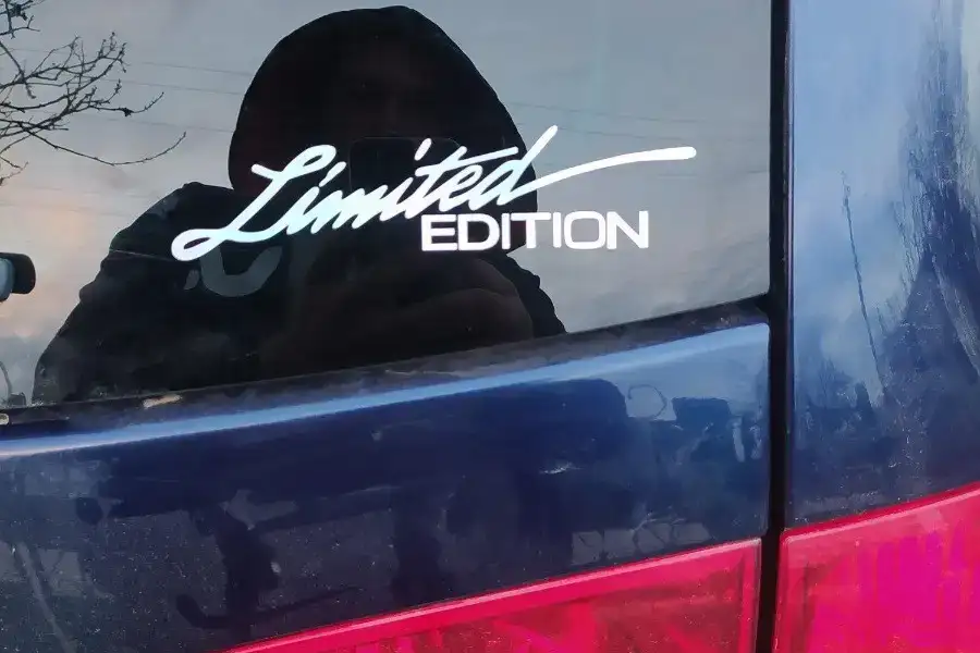 Наклейка на авто Limited edition