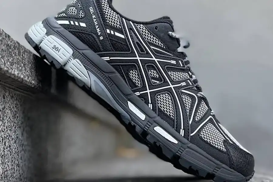 Asics Gel-Kahana 8 Black/Grey (Термо + Gore-Tex)