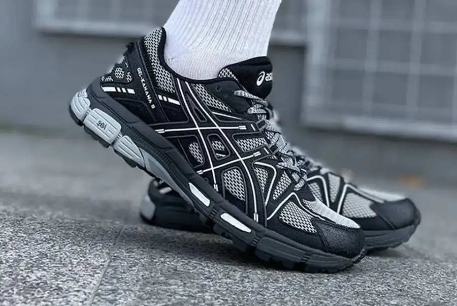 Asics Gel-Kahana 8 Black/Grey (Термо + Gore-Tex)