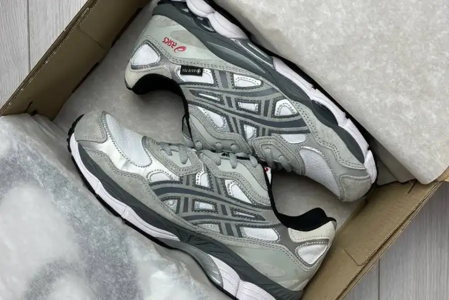 Asics GEL-NYC Grey/Beige (Gore-tex)